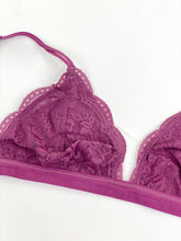 Load image into Gallery viewer, Barely There Bralette