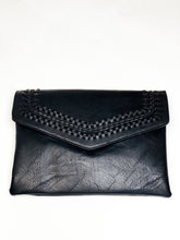 Load image into Gallery viewer, Hot Date Clutch/ Crossbody
